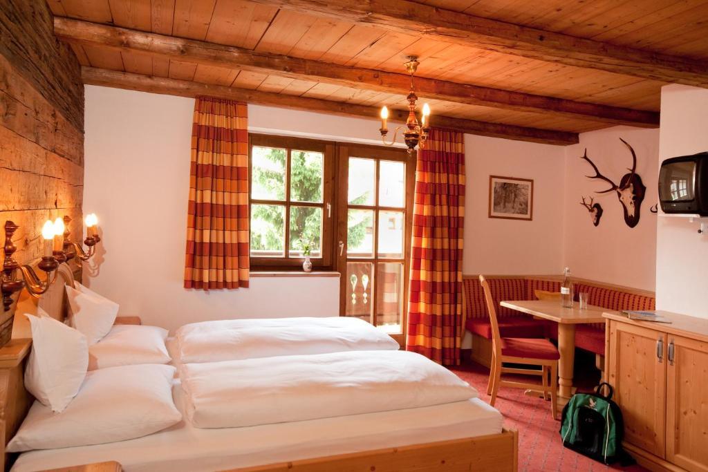 Hotel Kirchenwirt Kirchberg in Tirol Ngoại thất bức ảnh
