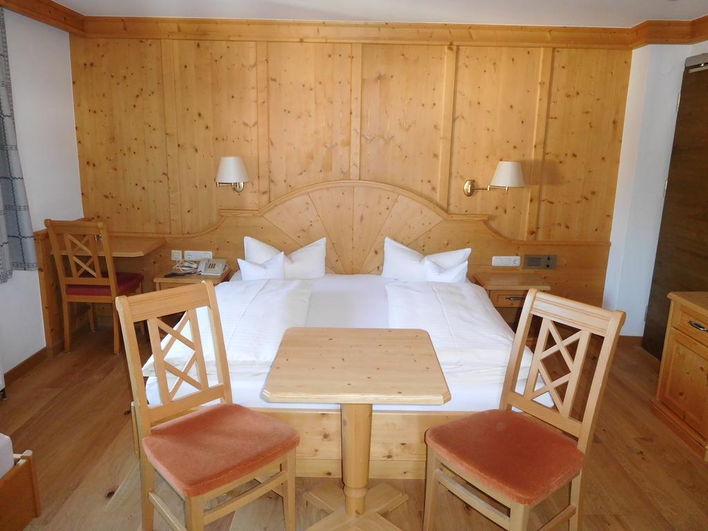 Hotel Kirchenwirt Kirchberg in Tirol Ngoại thất bức ảnh
