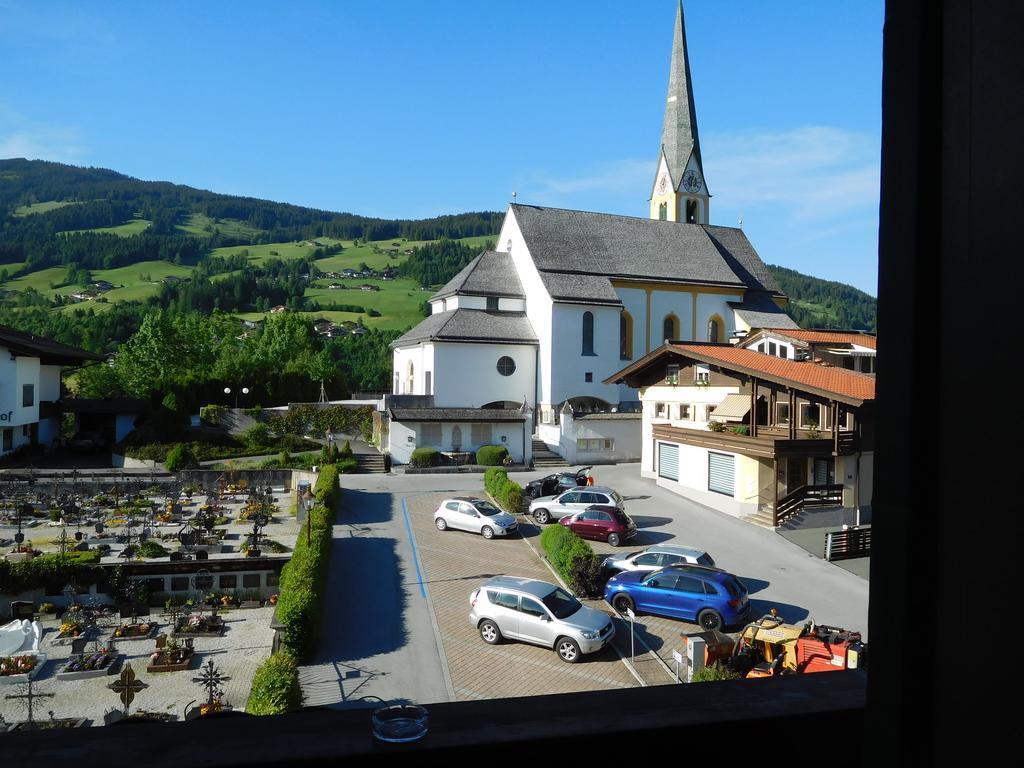 Hotel Kirchenwirt Kirchberg in Tirol Ngoại thất bức ảnh