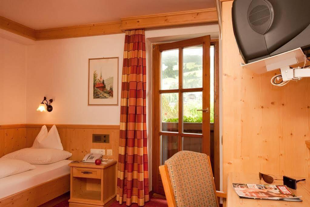 Hotel Kirchenwirt Kirchberg in Tirol Ngoại thất bức ảnh